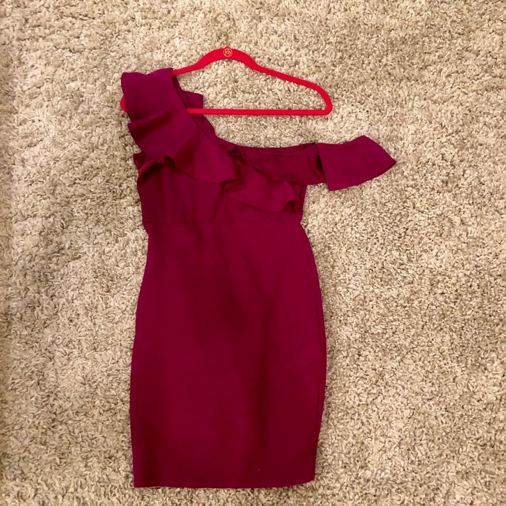 One shoulder bodycon dress